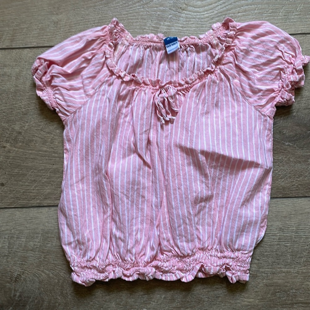 Girl’s peasant blouse